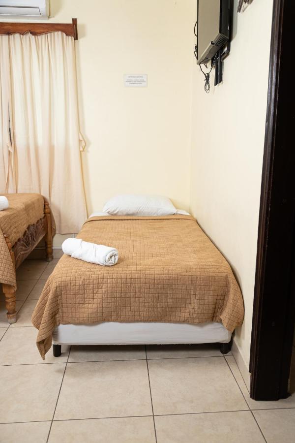 Hotel Internacional Palmerola Comayagua Exteriör bild