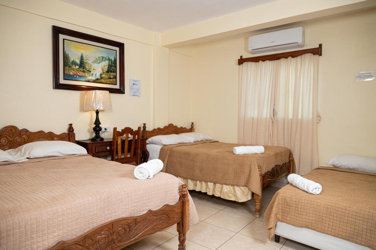 Hotel Internacional Palmerola Comayagua Exteriör bild